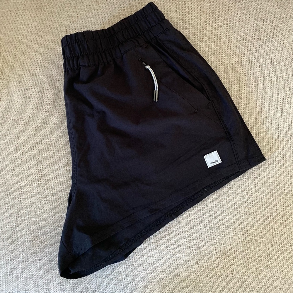 Vuori Dash Shorts